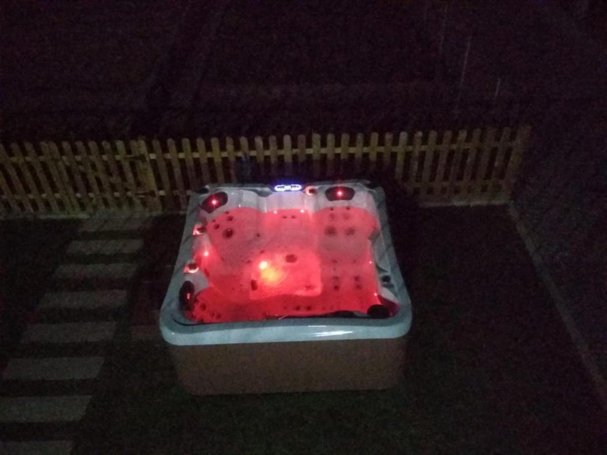 Apartamento Rural Casa Paco Con Jacuzzi Exterior Y Barbacoa Aínsa Buitenkant foto